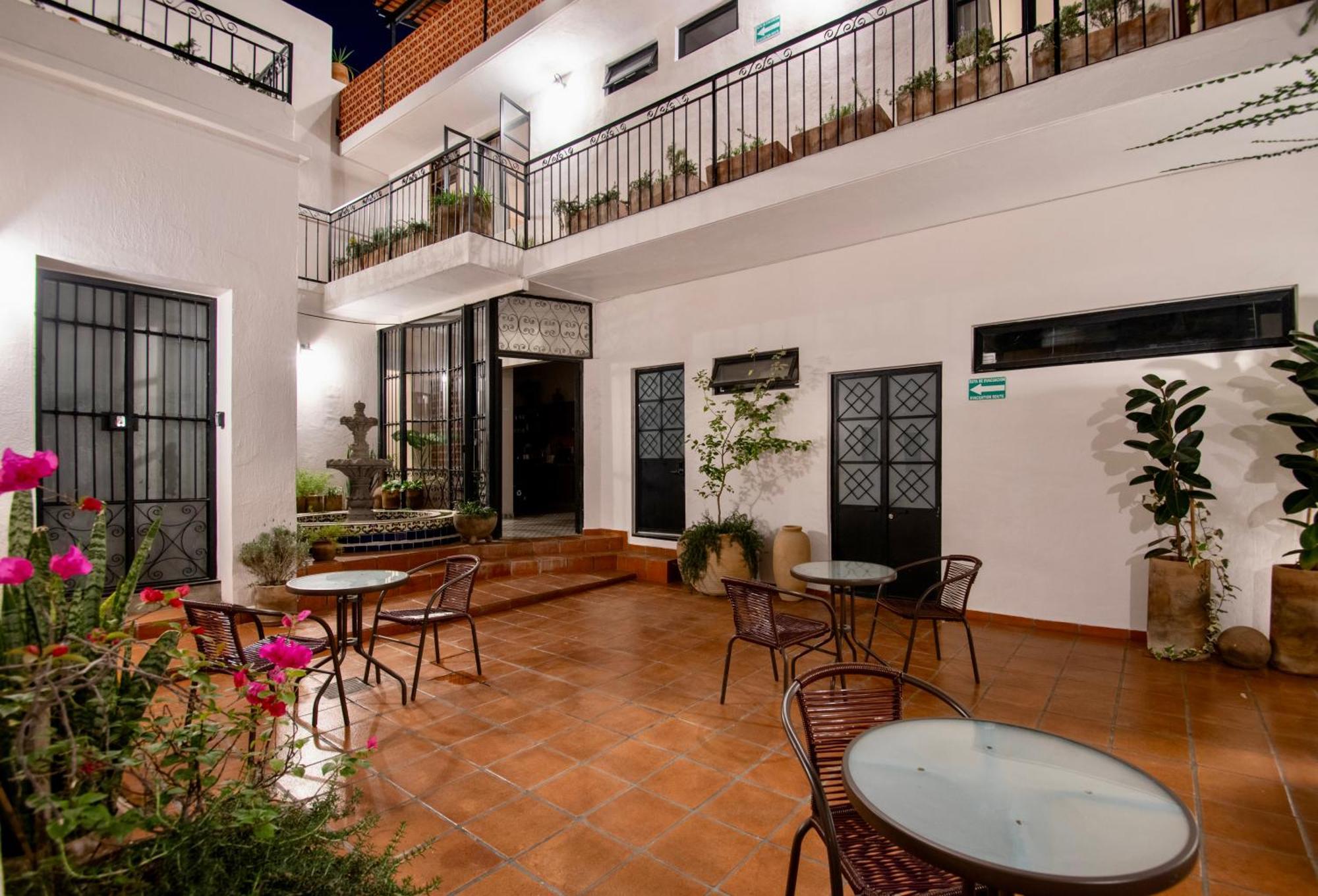 Hotel Casa Irake Guadalajara Exterior foto