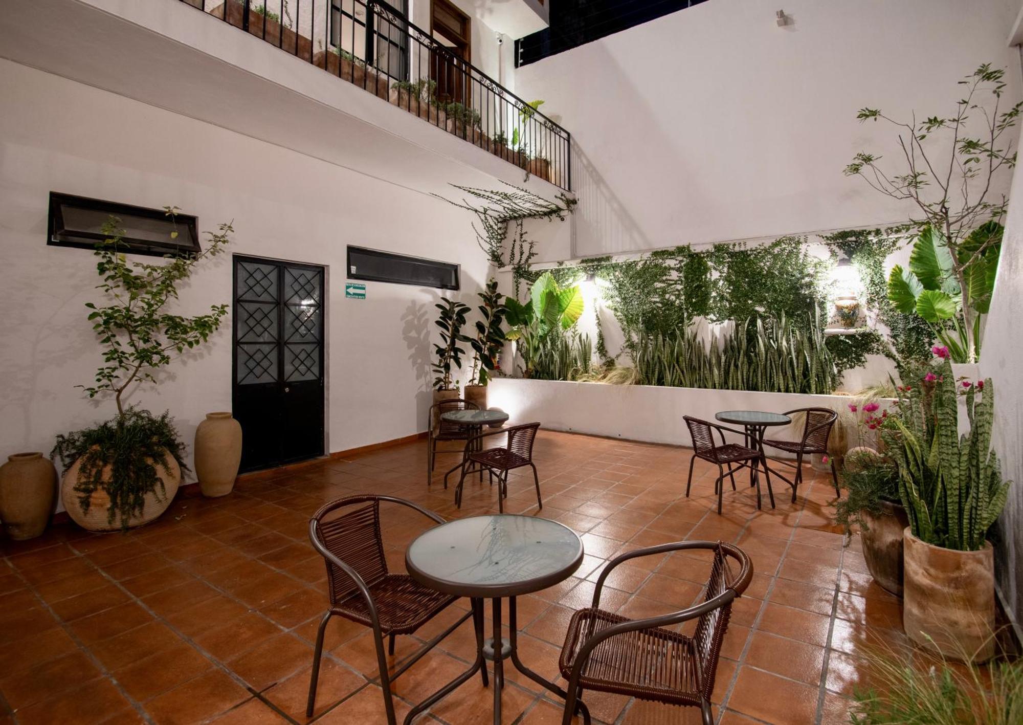 Hotel Casa Irake Guadalajara Exterior foto